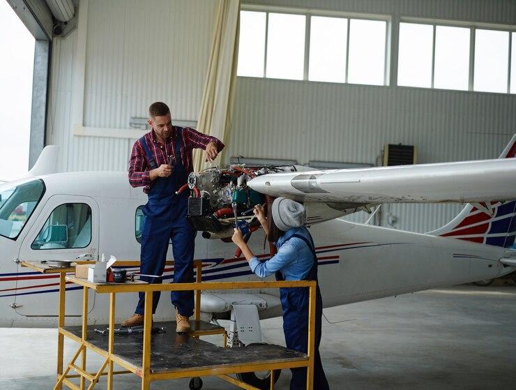 Curso Mecânico de Avião: Tudo o que você precisa saber para se tornar um especialista em manutenção de aeronaves